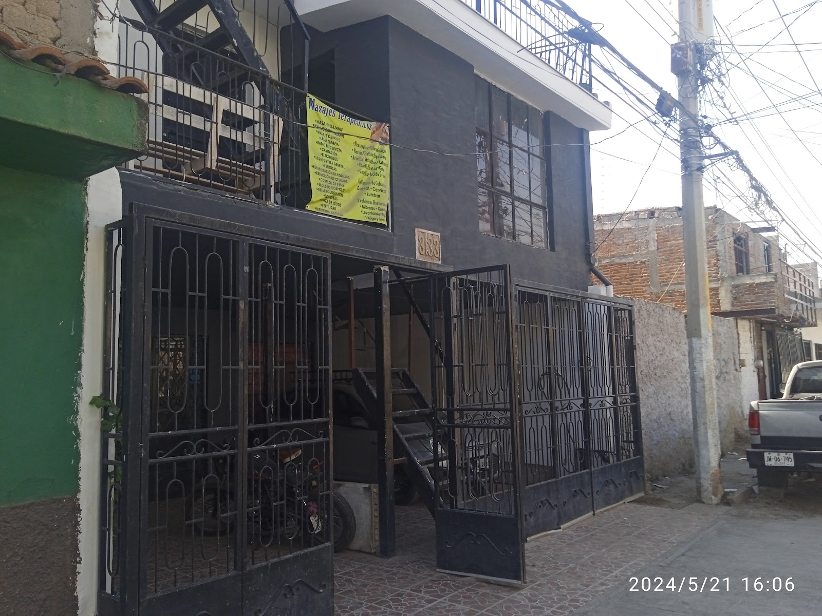 Fachada del consultorio en Miramar